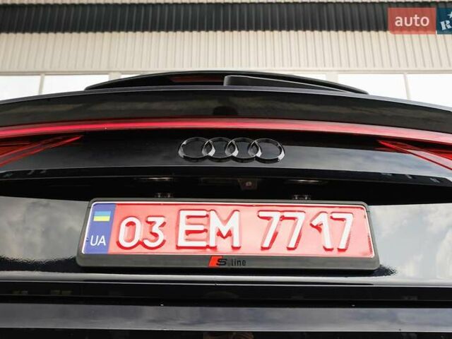 Черный Ауди Q8, объемом двигателя 3 л и пробегом 196 тыс. км за 51000 $, фото 73 на Automoto.ua