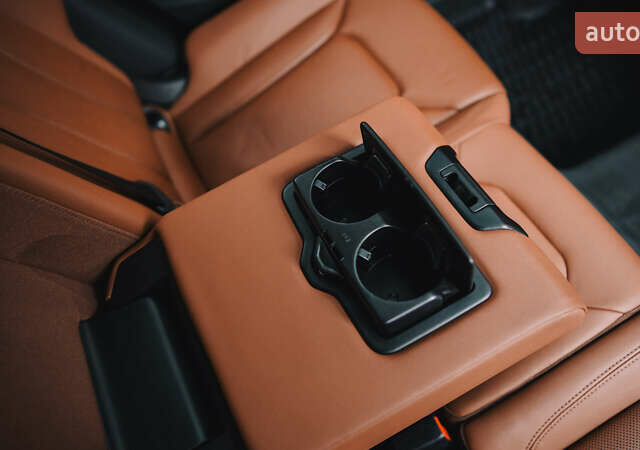 Ауди Q8 2018 в Киеве на Automoto.ua Черный Ауди Q8, объемом двигателя 3 л и пробегом 169 тыс. км за 49555 $, фото 53 на Automoto.ua