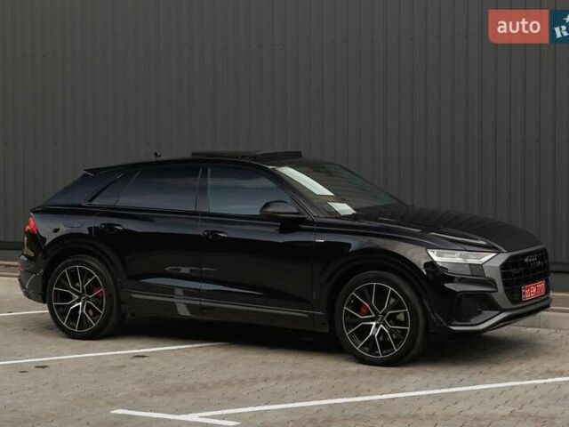 Черный Ауди Q8, объемом двигателя 3 л и пробегом 196 тыс. км за 51000 $, фото 99 на Automoto.ua