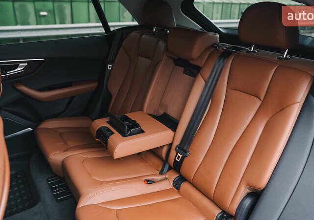 Ауди Q8 2018 в Киеве на Automoto.ua Черный Ауди Q8, объемом двигателя 3 л и пробегом 169 тыс. км за 49555 $, фото 49 на Automoto.ua