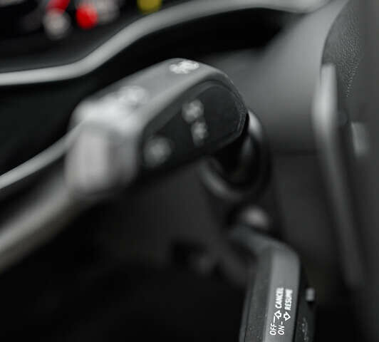 Черный Ауди Q8, объемом двигателя 3 л и пробегом 126 тыс. км за 49900 $, фото 57 на Automoto.ua