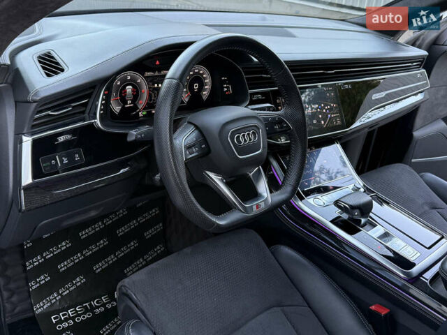 Черный Ауди Q8, объемом двигателя 2.97 л и пробегом 154 тыс. км за 58000 $, фото 43 на Automoto.ua