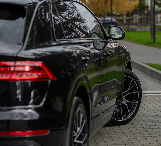 Черный Ауди Q8, объемом двигателя 3 л и пробегом 126 тыс. км за 49900 $, фото 18 на Automoto.ua