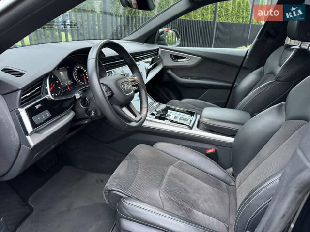 Чорний Ауді Q8, об'ємом двигуна 2.97 л та пробігом 88 тис. км за 52500 $, фото 30 на Automoto.ua