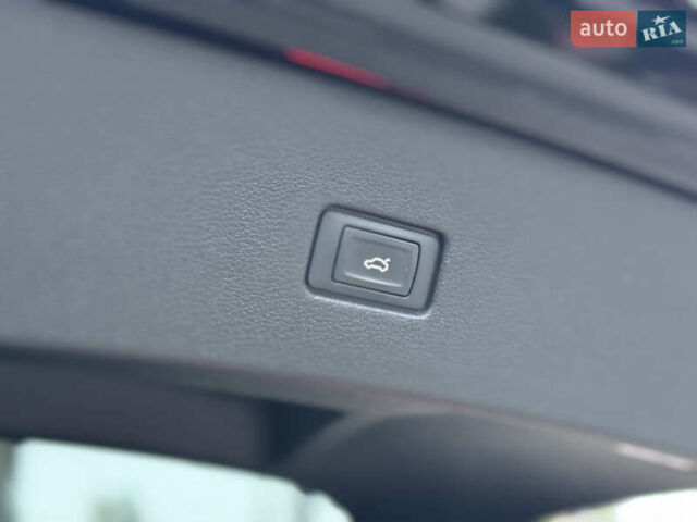 Чорний Ауді Q8, об'ємом двигуна 2.97 л та пробігом 88 тис. км за 52500 $, фото 47 на Automoto.ua