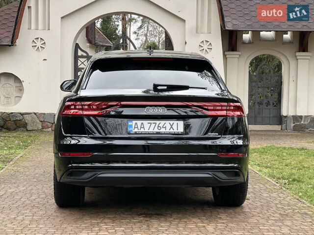 Черный Ауди Q8, объемом двигателя 3 л и пробегом 92 тыс. км за 63900 $, фото 23 на Automoto.ua