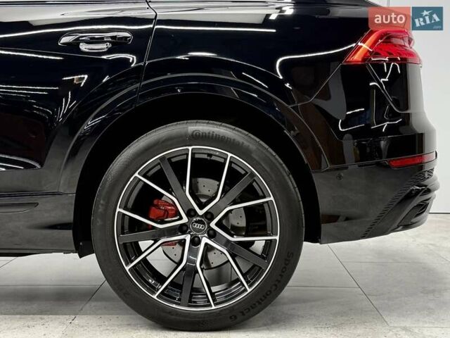 Ауді Q8 2019 у Києві на Automoto.ua Чорний Ауді Q8, об'ємом двигуна 3 л та пробігом 71 тис. км за 62500 $, фото 20 на Automoto.ua