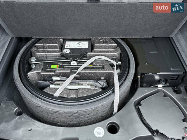 Черный Ауди Q8, объемом двигателя 2.97 л и пробегом 88 тыс. км за 51500 $, фото 56 на Automoto.ua