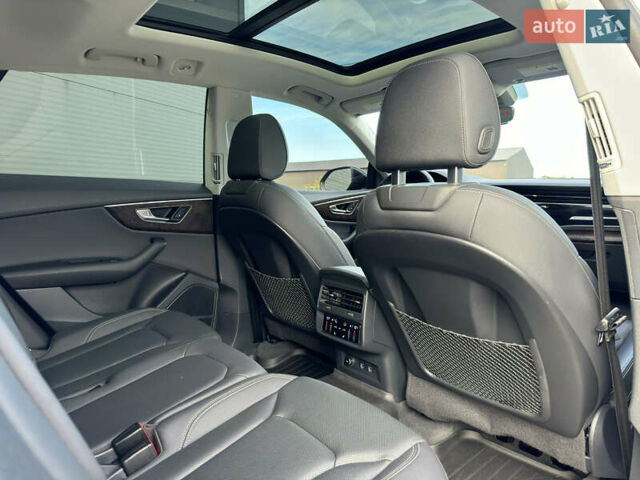 Чорний Ауді Q8, об'ємом двигуна 3 л та пробігом 137 тис. км за 57700 $, фото 49 на Automoto.ua