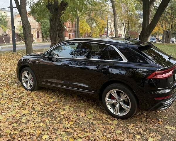 Ауди Q8 2019 в Днепре (Днепропетровске) на Automoto.ua Черный Ауди Q8, объемом двигателя 3 л и пробегом 144 тыс. км за 53000 $, фото 1 на Automoto.ua