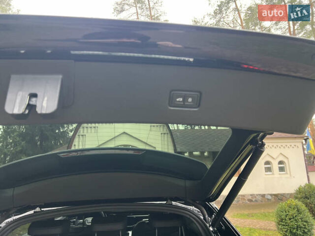 Черный Ауди Q8, объемом двигателя 3 л и пробегом 92 тыс. км за 63900 $, фото 43 на Automoto.ua