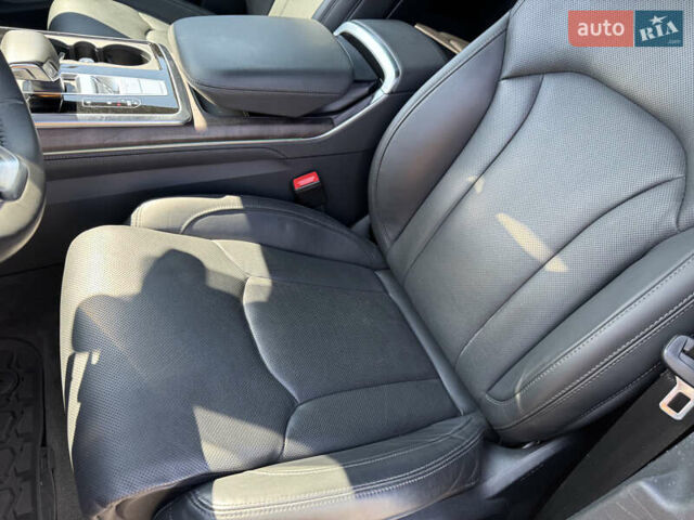 Черный Ауди Q8, объемом двигателя 3 л и пробегом 38 тыс. км за 59800 $, фото 15 на Automoto.ua