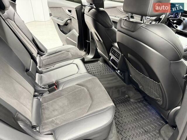 Ауді Q8 2019 у Києві на Automoto.ua Чорний Ауді Q8, об'ємом двигуна 3 л та пробігом 71 тис. км за 62500 $, фото 44 на Automoto.ua