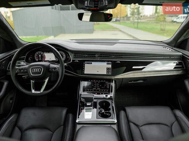 Черный Ауди Q8, объемом двигателя 3 л и пробегом 126 тыс. км за 49900 $, фото 80 на Automoto.ua