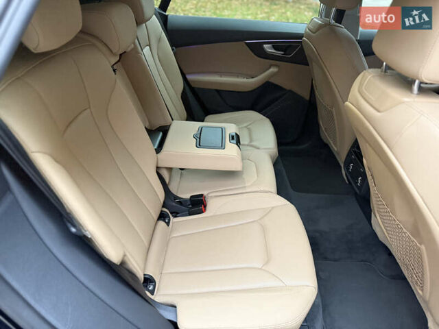 Черный Ауди Q8, объемом двигателя 2.97 л и пробегом 110 тыс. км за 56000 $, фото 8 на Automoto.ua