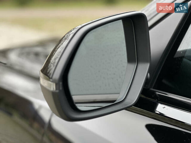 Черный Ауди Q8, объемом двигателя 3 л и пробегом 53 тыс. км за 48500 $, фото 22 на Automoto.ua