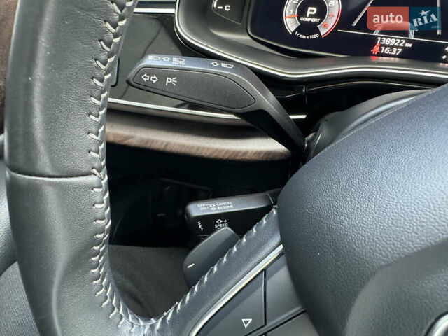 Чорний Ауді Q8, об'ємом двигуна 3 л та пробігом 137 тис. км за 57700 $, фото 72 на Automoto.ua