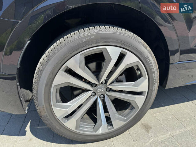 Черный Ауди Q8, объемом двигателя 3 л и пробегом 38 тыс. км за 59800 $, фото 20 на Automoto.ua