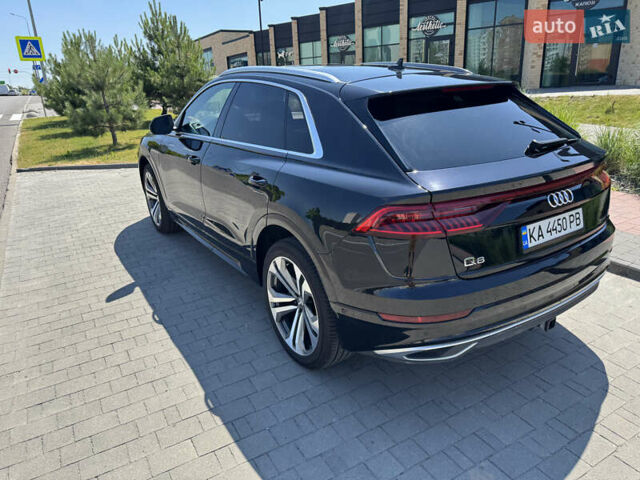 Черный Ауди Q8, объемом двигателя 3 л и пробегом 38 тыс. км за 59800 $, фото 3 на Automoto.ua