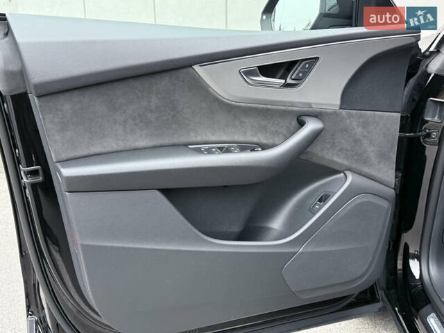 Черный Ауди Q8, объемом двигателя 2.97 л и пробегом 88 тыс. км за 51500 $, фото 32 на Automoto.ua