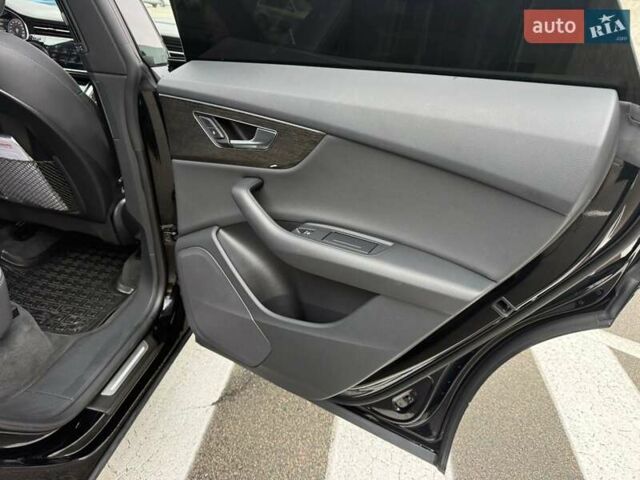 Черный Ауди Q8, объемом двигателя 3 л и пробегом 59 тыс. км за 45500 $, фото 23 на Automoto.ua