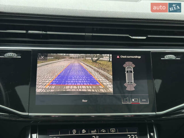 Чорний Ауді Q8, об'ємом двигуна 3 л та пробігом 115 тис. км за 43700 $, фото 23 на Automoto.ua