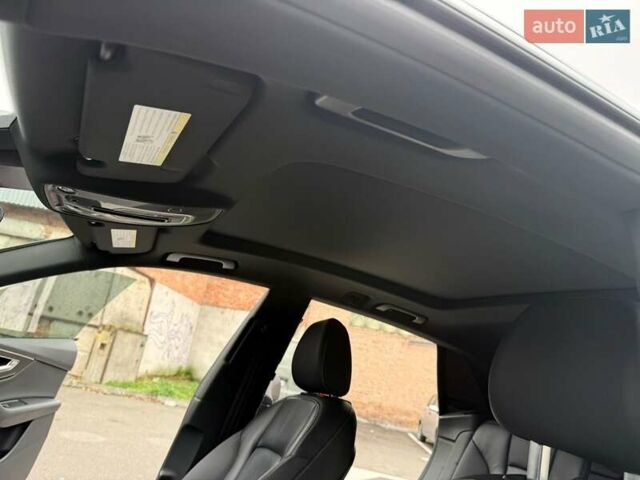 Черный Ауди Q8, объемом двигателя 3 л и пробегом 59 тыс. км за 45500 $, фото 25 на Automoto.ua