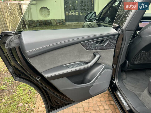 Черный Ауди Q8, объемом двигателя 3 л и пробегом 92 тыс. км за 63900 $, фото 103 на Automoto.ua