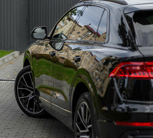 Черный Ауди Q8, объемом двигателя 3 л и пробегом 126 тыс. км за 49900 $, фото 10 на Automoto.ua