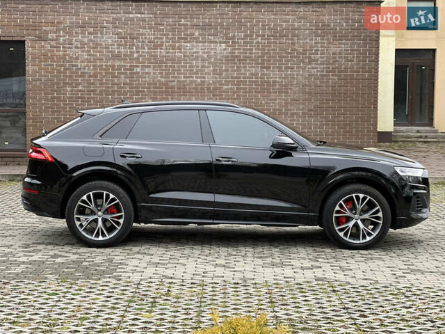 Черный Ауди Q8, объемом двигателя 3 л и пробегом 53 тыс. км за 48500 $, фото 7 на Automoto.ua