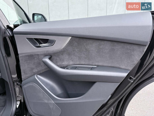 Черный Ауди Q8, объемом двигателя 2.97 л и пробегом 88 тыс. км за 51500 $, фото 44 на Automoto.ua