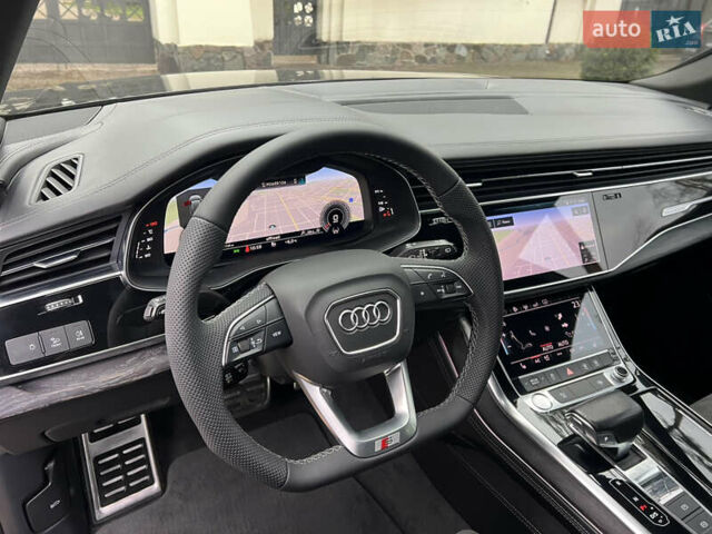 Черный Ауди Q8, объемом двигателя 3 л и пробегом 92 тыс. км за 63900 $, фото 79 на Automoto.ua