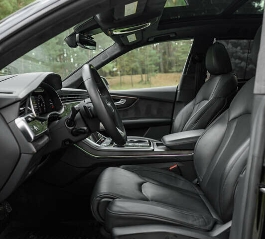 Черный Ауди Q8, объемом двигателя 3 л и пробегом 126 тыс. км за 49900 $, фото 54 на Automoto.ua