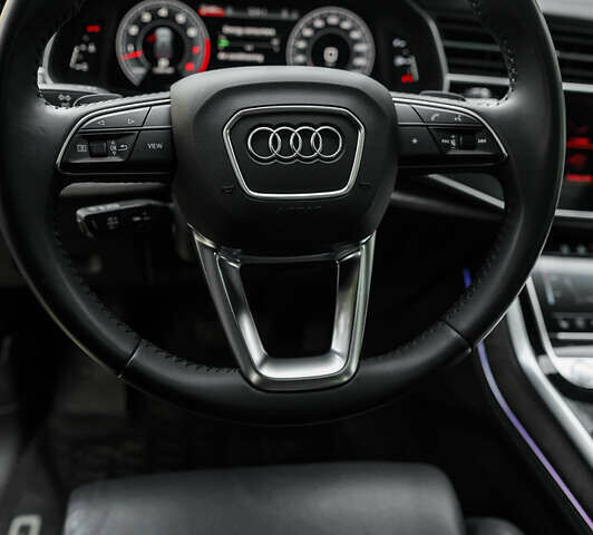 Черный Ауди Q8, объемом двигателя 3 л и пробегом 126 тыс. км за 49900 $, фото 61 на Automoto.ua