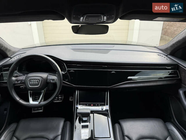 Ауді Q8 2019 у Рівному на Automoto.ua Чорний Ауді Q8, об'ємом двигуна 2.97 л та пробігом 179 тис. км за 53900 $, фото 65 на Automoto.ua
