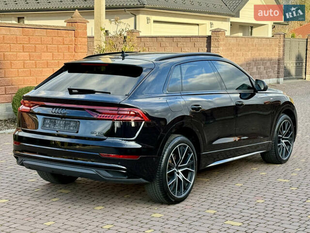 Ауді Q8 2019 у Рівному на Automoto.ua Чорний Ауді Q8, об'ємом двигуна 2.97 л та пробігом 179 тис. км за 53900 $, фото 24 на Automoto.ua