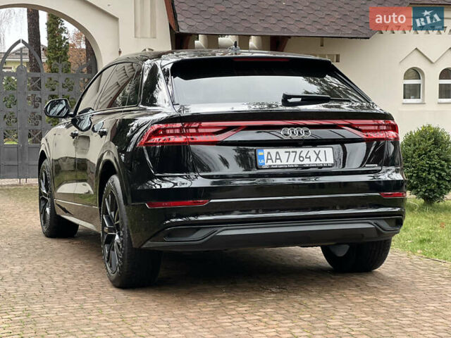 Черный Ауди Q8, объемом двигателя 3 л и пробегом 92 тыс. км за 63900 $, фото 22 на Automoto.ua