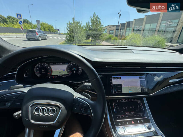 Черный Ауди Q8, объемом двигателя 3 л и пробегом 38 тыс. км за 59800 $, фото 11 на Automoto.ua