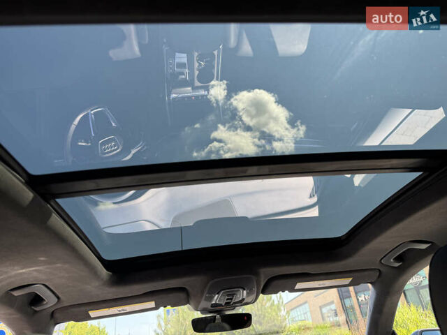 Черный Ауди Q8, объемом двигателя 3 л и пробегом 38 тыс. км за 59800 $, фото 19 на Automoto.ua