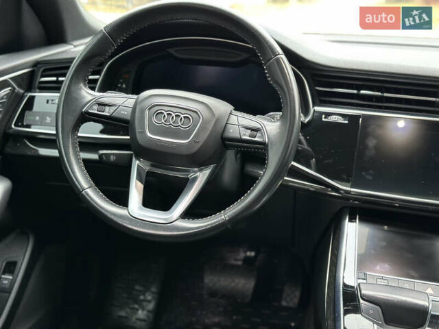 Чорний Ауді Q8, об'ємом двигуна 3 л та пробігом 115 тис. км за 43700 $, фото 30 на Automoto.ua