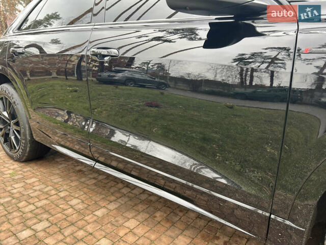 Черный Ауди Q8, объемом двигателя 3 л и пробегом 92 тыс. км за 63900 $, фото 33 на Automoto.ua