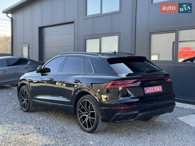 Черный Ауди Q8, объемом двигателя 3 л и пробегом 78 тыс. км за 60000 $, фото 2 на Automoto.ua