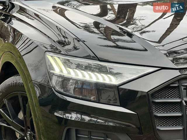 Черный Ауди Q8, объемом двигателя 3 л и пробегом 92 тыс. км за 63900 $, фото 7 на Automoto.ua