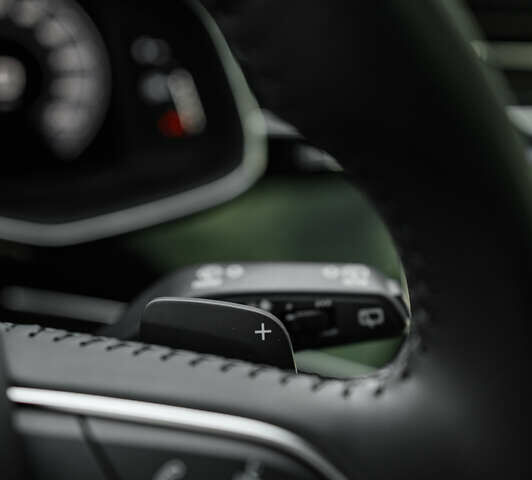 Черный Ауди Q8, объемом двигателя 3 л и пробегом 126 тыс. км за 49900 $, фото 72 на Automoto.ua