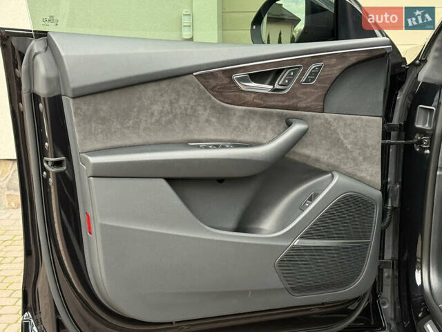 Ауді Q8 2019 у Рівному на Automoto.ua Чорний Ауді Q8, об'ємом двигуна 2.97 л та пробігом 179 тис. км за 53900 $, фото 110 на Automoto.ua
