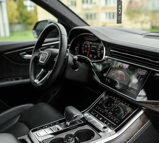 Черный Ауди Q8, объемом двигателя 3 л и пробегом 126 тыс. км за 49900 $, фото 45 на Automoto.ua