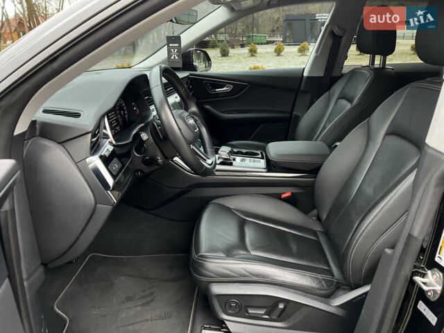 Черный Ауди Q8, объемом двигателя 3 л и пробегом 53 тыс. км за 48500 $, фото 25 на Automoto.ua