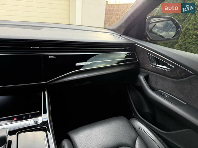 Ауді Q8 2019 у Рівному на Automoto.ua Чорний Ауді Q8, об'ємом двигуна 2.97 л та пробігом 179 тис. км за 53900 $, фото 63 на Automoto.ua