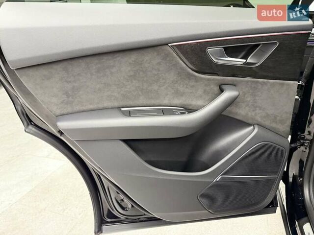 Ауді Q8 2019 у Києві на Automoto.ua Чорний Ауді Q8, об'ємом двигуна 3 л та пробігом 71 тис. км за 62500 $, фото 33 на Automoto.ua