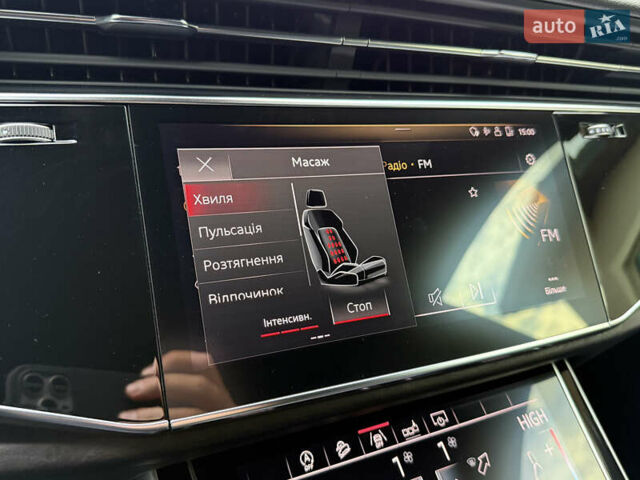 Ауді Q8 2019 у Рівному на Automoto.ua Чорний Ауді Q8, об'ємом двигуна 2.97 л та пробігом 179 тис. км за 53900 $, фото 55 на Automoto.ua